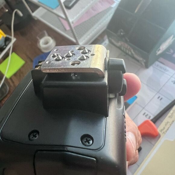 Nikon SB-600 Speedlight Flash (2004-2010) - Picture 12 of 16